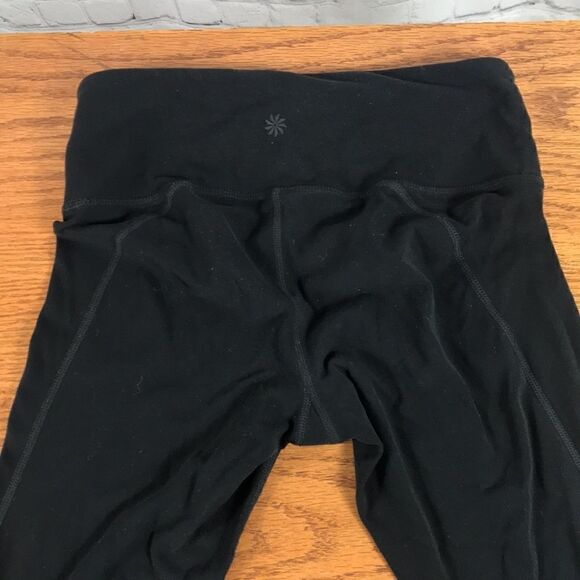 Athleta XS Black Cropoed Legging inseam 21” - Picture 4 of 4